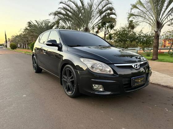 HYUNDAI I30 2.0 MPI 16V GASOLINA 4P MANUAL HYUNDAI I30 2.0 MPI 16V GASOLINA 4P MANUAL